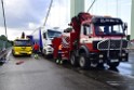 Schwerer LKW VU PKlemm A 4 Rich Olpe auf der Rodenkirchener Bruecke P414